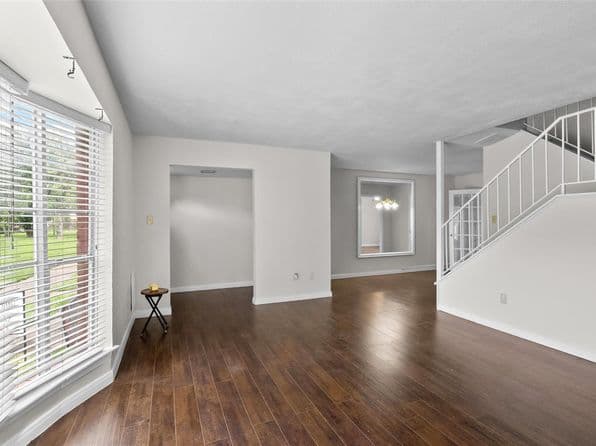7204 Crownwest St #7204, Houston, TX 77072
